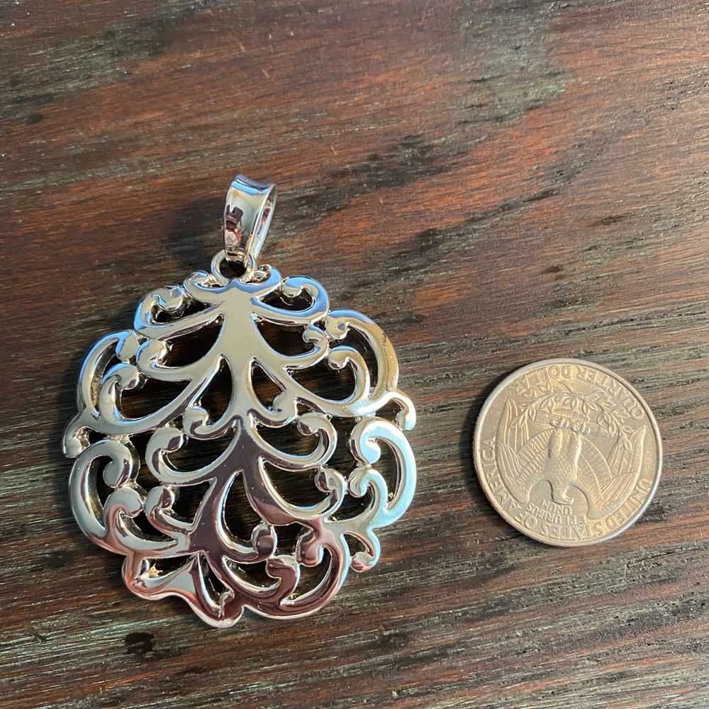 Lia Sophia pendent-silver